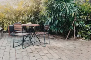 Why Mount Dora Homeowners Are Investing in Custom Paver Patios and Walkways
